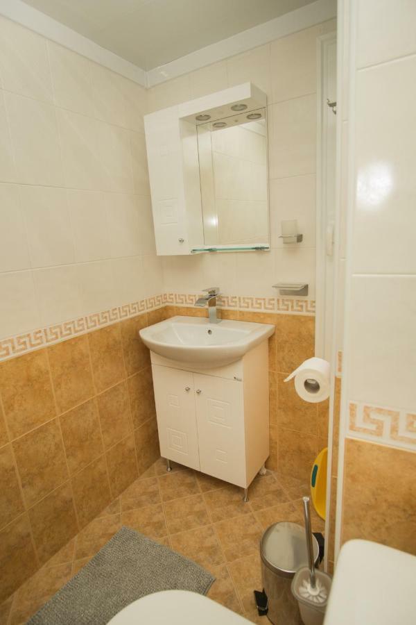 Apartamento Двойна Стая I - Къща За Гости Зоя Tsarevo Exterior foto